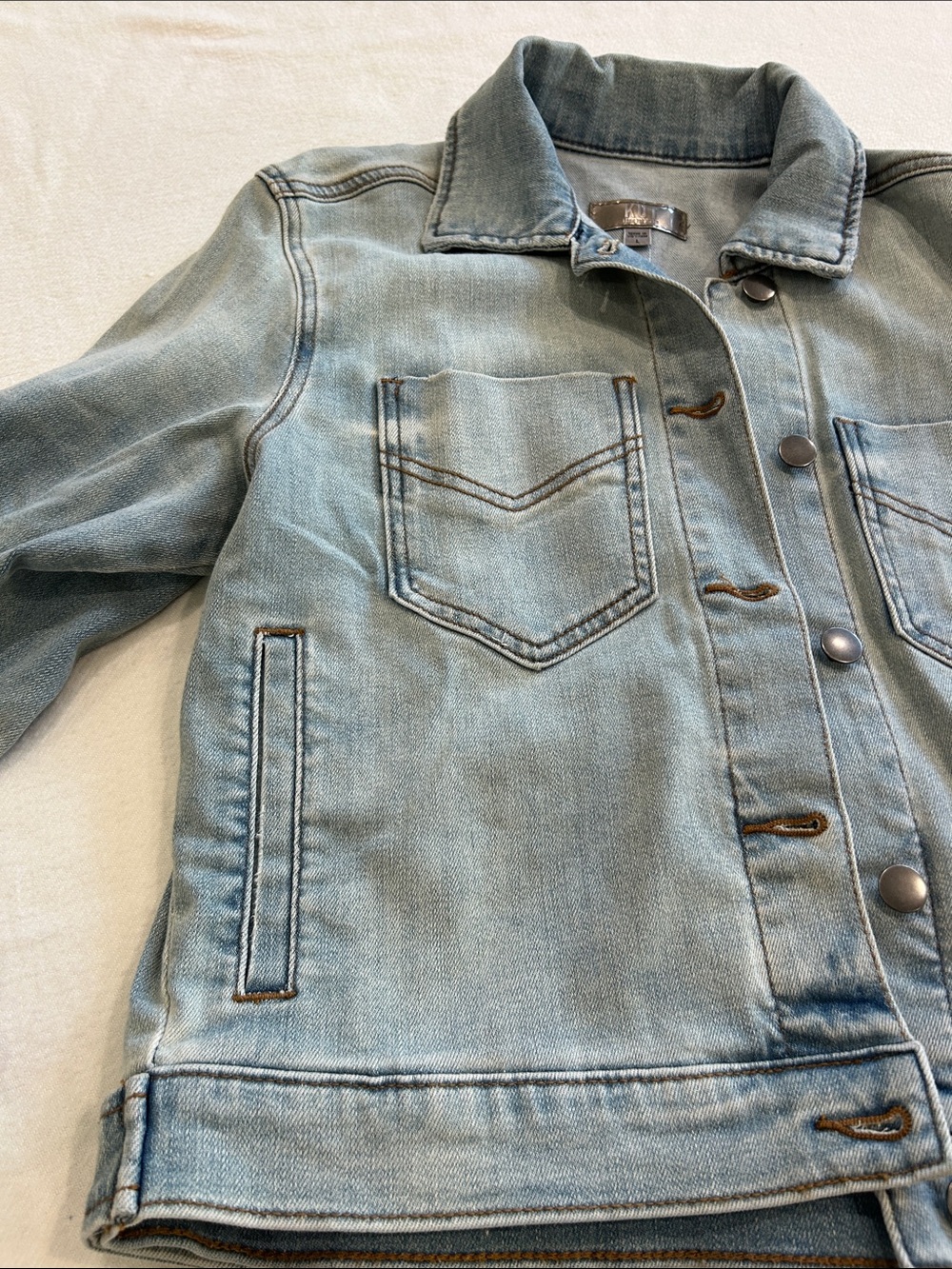 Kut from the Kloth Light Blue Denim Jacket - Picture 3 of 4